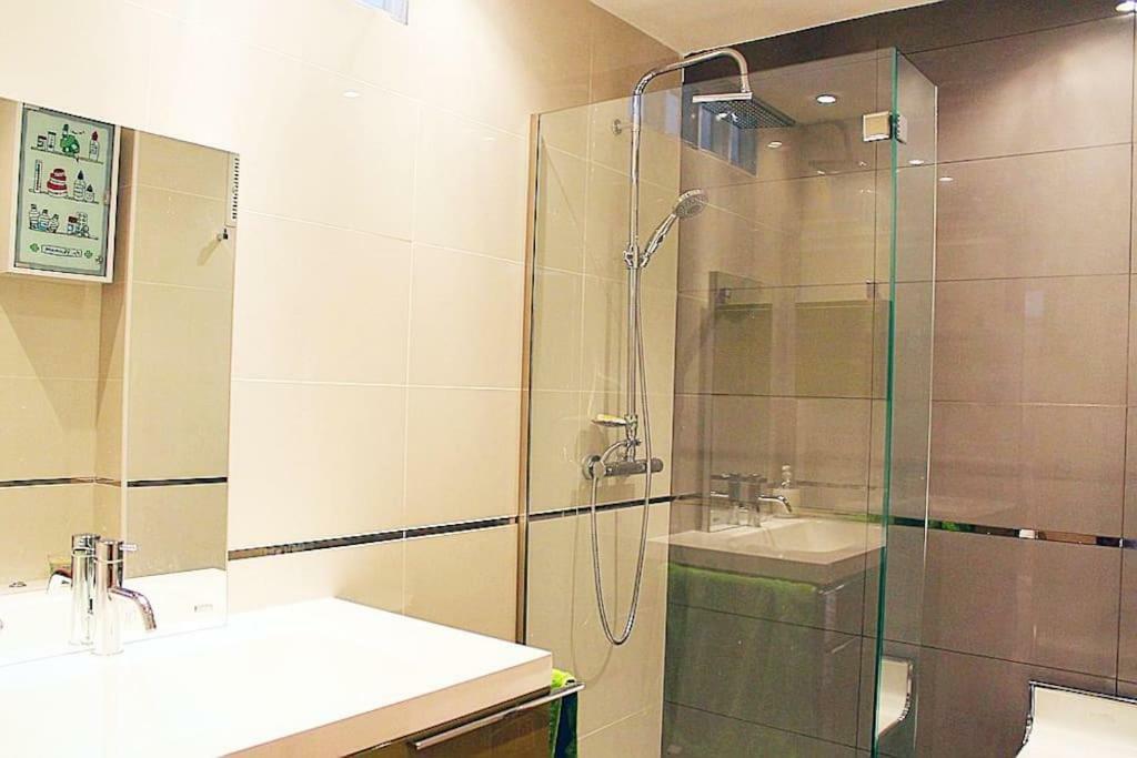Apartamento ático Reformado Con Gran Terraza Vut-47-19